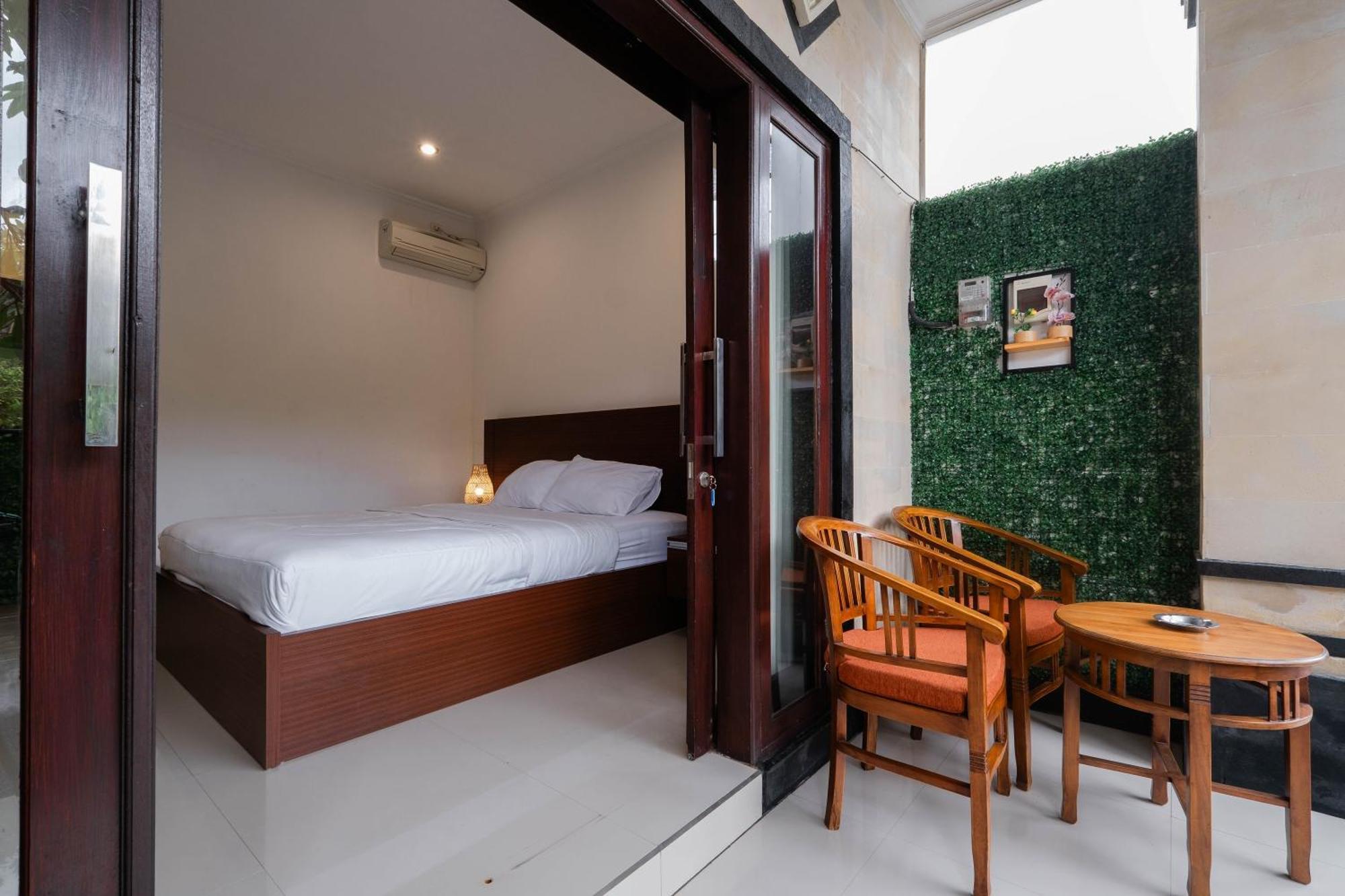 Puri Kasih Home Stay Sanur  Exterior photo